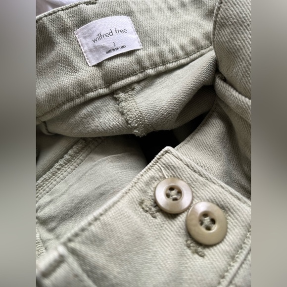 Wilfred Free High-waisted Modern Cargo Pant in Green - Picture 12 of 16